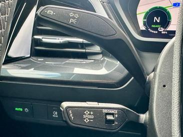 Audi Q4 E-tron 45 E-tron Quattro — photo 17