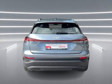 Audi Q4 E-tron 40 E-tron — photo 7