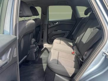 Audi Q4 E-tron 40 E-tron — photo 16
