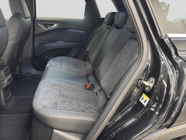 Audi Q4 E-tron 40 E-tron — photo 15