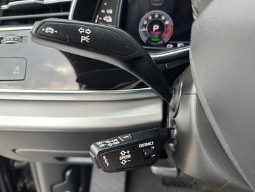 Audi Q8 TFSI E 55 TFSI E Quattro Tiptronic — photo 25