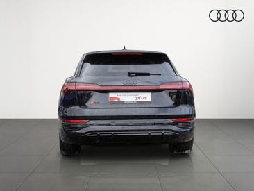 Audi Q8 E-tron S Line 50 E-tron Quattro — photo 6