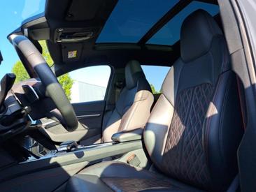 Audi Q8 E-tron S Line 55 E-tron Quattro — photo 17