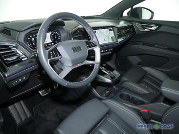 Audi Q4 E-tron 55 E-tron Quattro — photo 7
