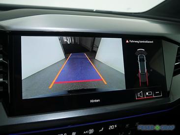 Audi Q4 E-tron 55 E-tron Quattro — photo 8