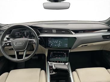 Audi Q8 E-tron S Line 55 E-tron Quattro — photo 5