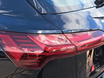 Audi Q8 E-tron S Line 55 E-tron Quattro — photo 28