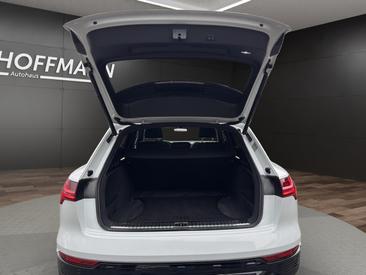 Audi Q8 E-tron S Line 55 E-tron Quattro — photo 15