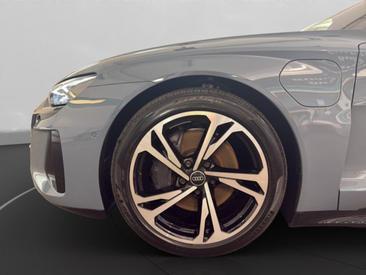 Audi E-tron GT Quattro E-tron Quattro — photo 16