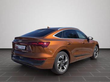 Audi Q8 Sportback E-tron Advanced 55 E-tron Quattro — photo 2