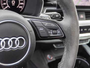 Audi RS4 Avant TFSI Quattro Tiptronic — photo 16