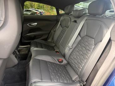 Audi RS E-tron GT E-tron Quattro — photo 27