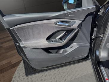 Audi SQ6 SUV E-tron E-tron Quattro — photo 13