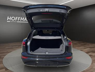 Audi SQ6 SUV E-tron E-tron Quattro — photo 15