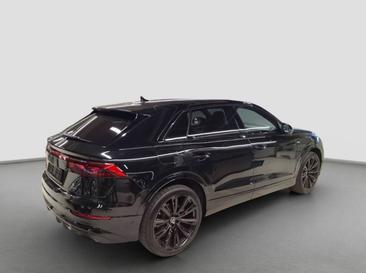 Audi Q8 TFSI E 60 TFSI E Quattro Tiptronic — photo 2