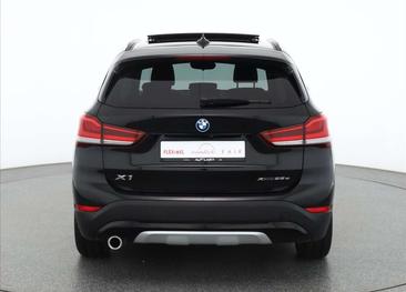 BMW X1 XLine 25e XDrive — photo 3