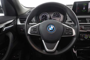 BMW X1 XLine 25e XDrive — photo 13