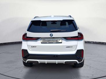 BMW IX1 M-Sport XDrive30 — photo 4