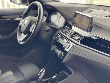 BMW X2 20i — photo 12