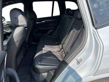 BMW X3 M Sport XDrive30e — photo 18
