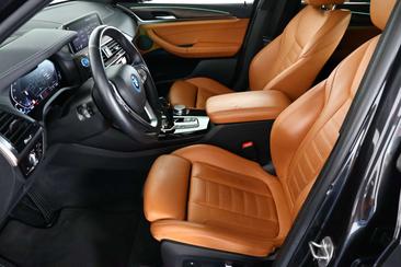 BMW iX3 High Executive EDrive — photo 10