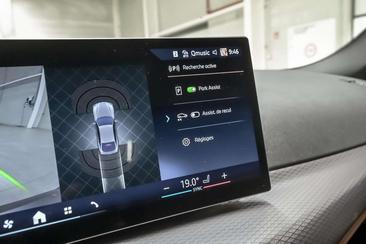 BMW I4 Gran Coupé EDrive40 — photo 16