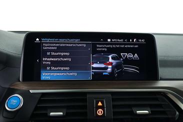 BMW iX3 High Executive EDrive — photo 18