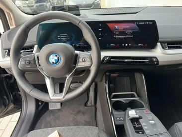 BMW Série 2 Active Tourer 230e XDrive — photo 4