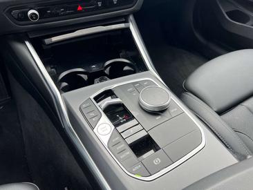 BMW Série 3 Touring Sport 330e — photo 28