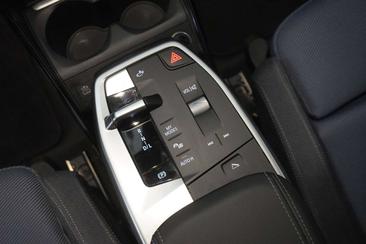 BMW Série 2 216i — photo 12