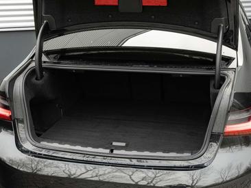 BMW Série 3 M Sport 330e — photo 12