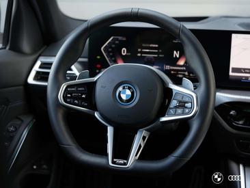 BMW 330e M Sport — photo 12