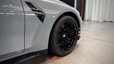 BMW M3 Competition M3 — photo 8