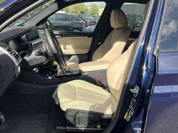 BMW X3 XDrive30e — photo 16