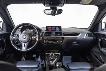 BMW M2 Competition — photo 9