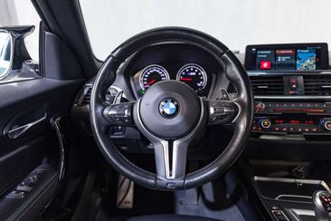 BMW M2 Competition — photo 11