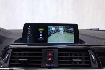 BMW M2 Competition — photo 13