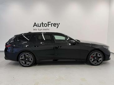 BMW I5 XDrive40 — photo 3
