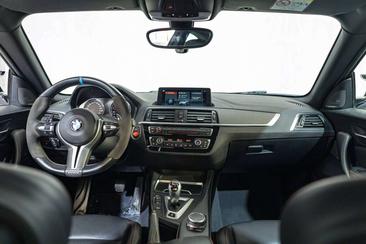 BMW M2 Competition — photo 7