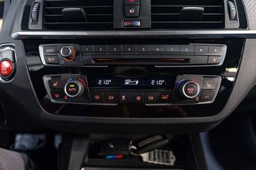 BMW M2 Competition — photo 42