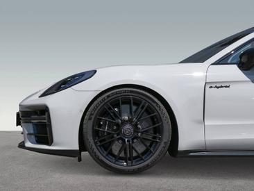 Porsche Panamera III Turbo S E-Hybrid — photo 6