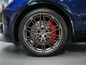 Porsche Macan Electrique Turbo — photo 6