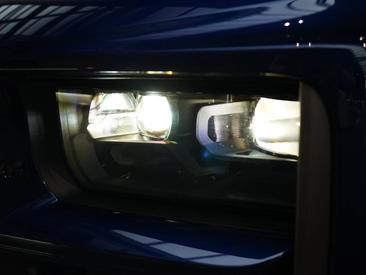 Porsche Macan Electrique Turbo — photo 12