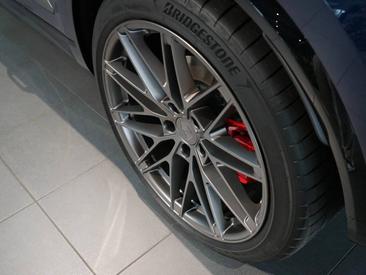 Porsche Macan Electrique Turbo — photo 14