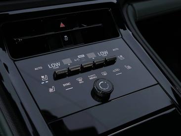 Porsche Panamera III Turbo S E-Hybrid — photo 27