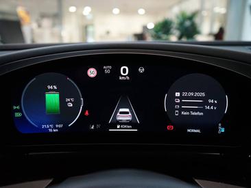 Porsche Macan Electrique Turbo — photo 33