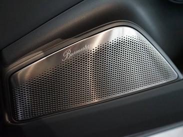 Porsche Macan Electrique Turbo — photo 36