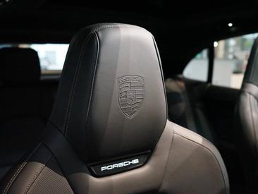Porsche Macan Electrique Turbo — photo 37