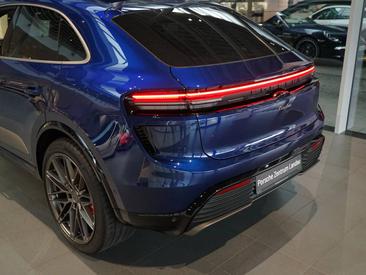 Porsche Macan Electrique Turbo — photo 46