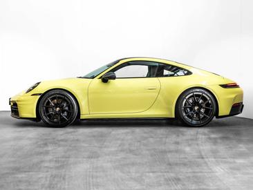 Porsche 992 II Carrera T — photo 2